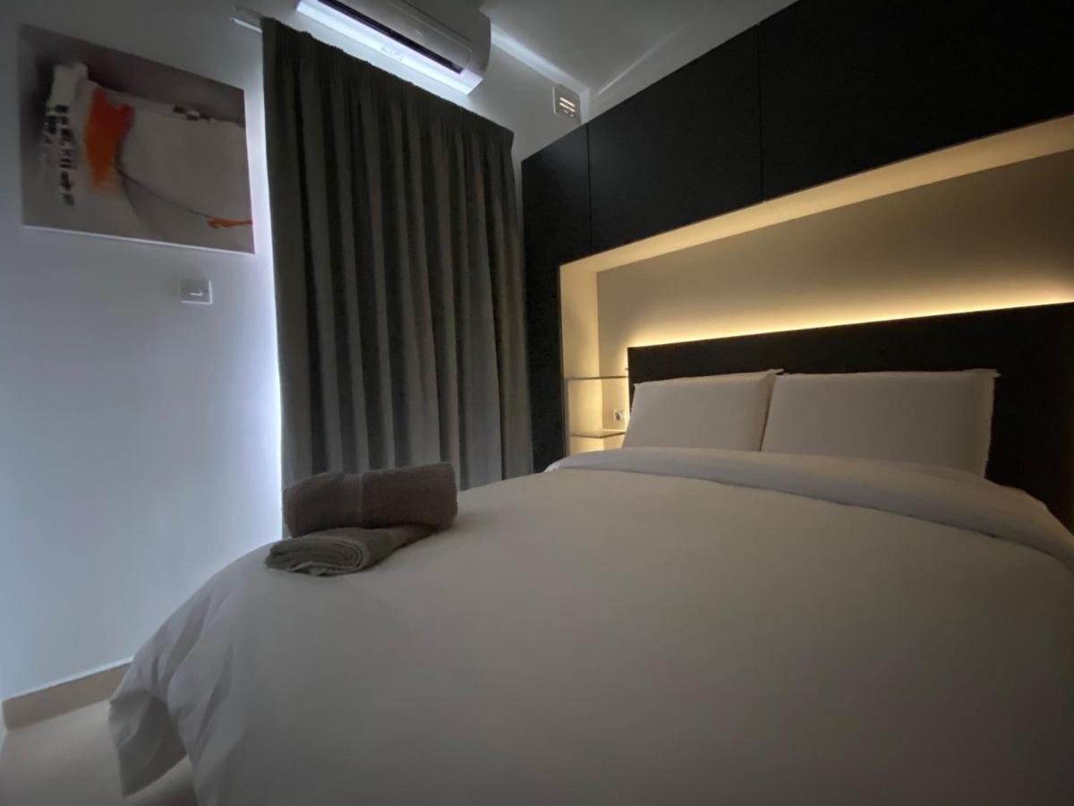 Hepburn Holiday Apartment บีร์เซบบูจา ภายนอก รูปภาพ